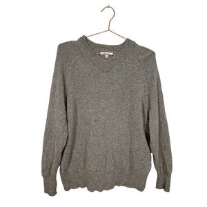 Madewell V-Neck Wool Sweater in Gray Taupe